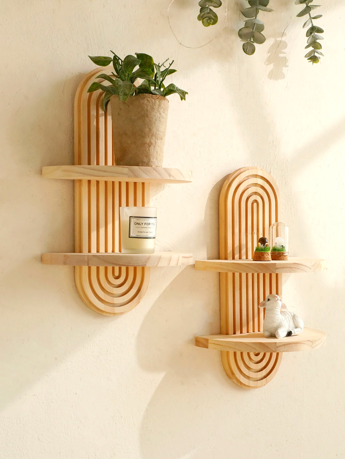 Prateleira Oval de Madeira Estilo Boho │Houzzi - Houzzi